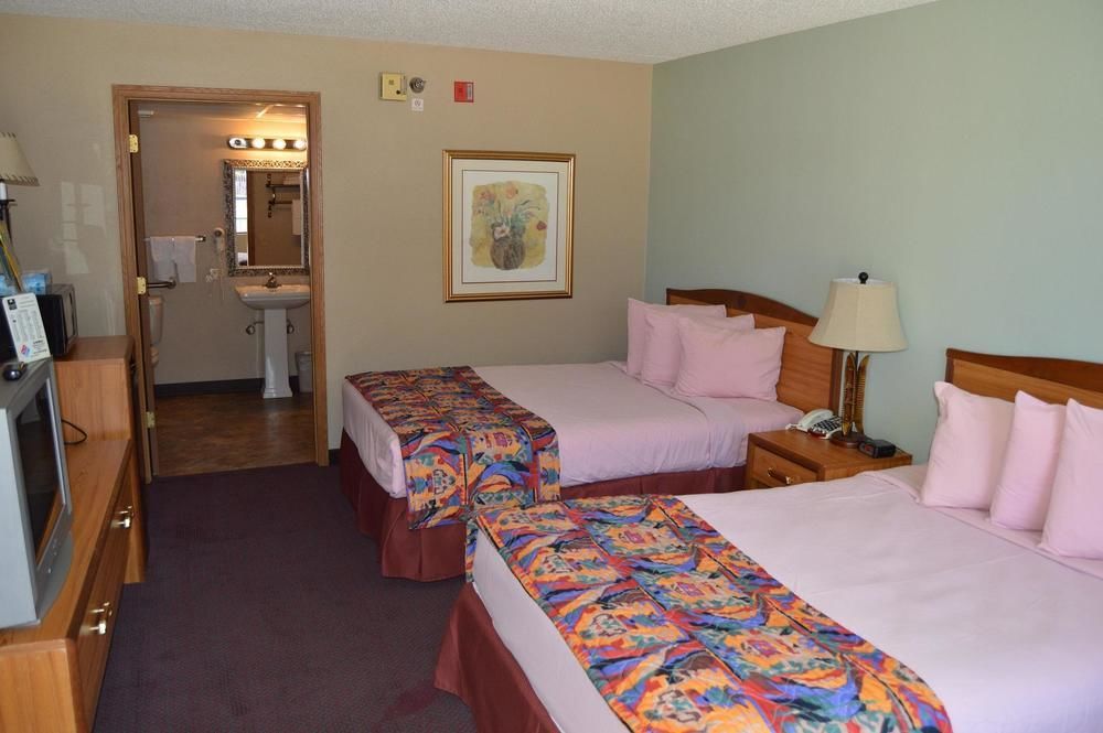 American Eagle Inn & Suites Branson Bagian luar foto